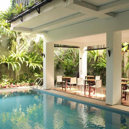 Rion Hostel Bogor Ngoại thất bức ảnh