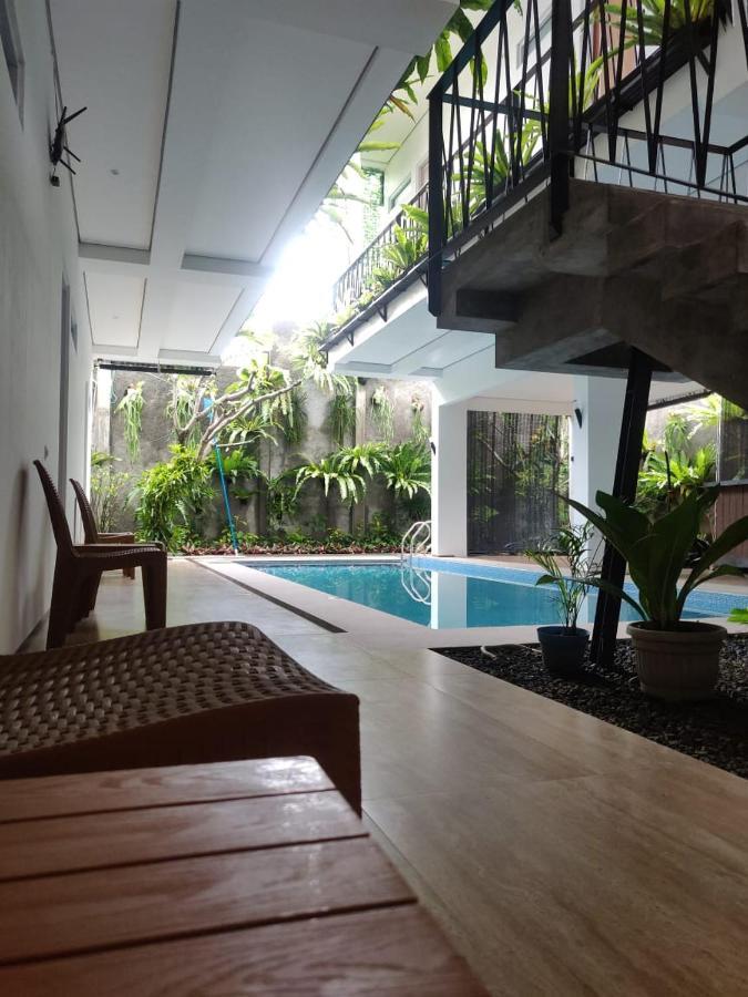Rion Hostel Bogor Ngoại thất bức ảnh