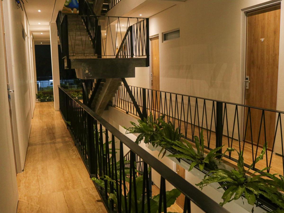 Rion Hostel Bogor Ngoại thất bức ảnh